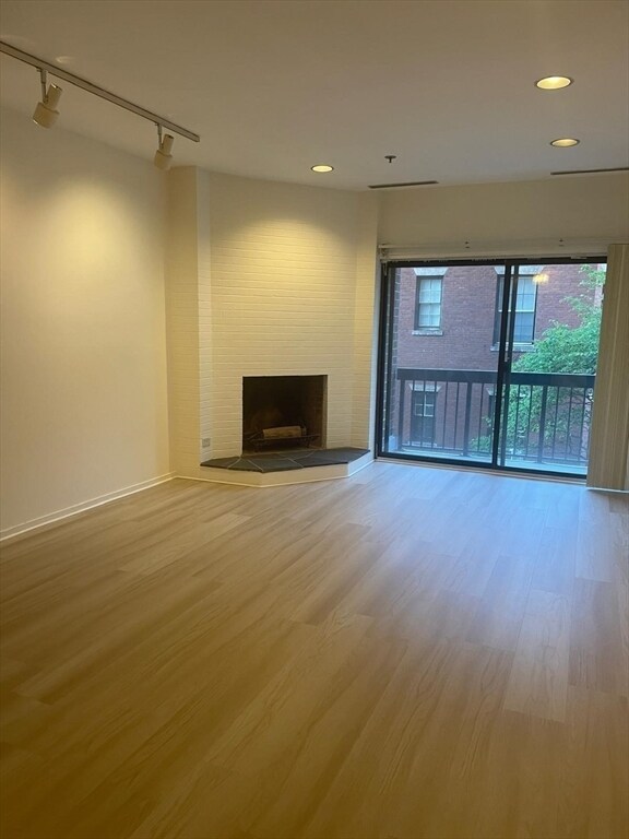 Foto del edificio - 1265 Beacon St