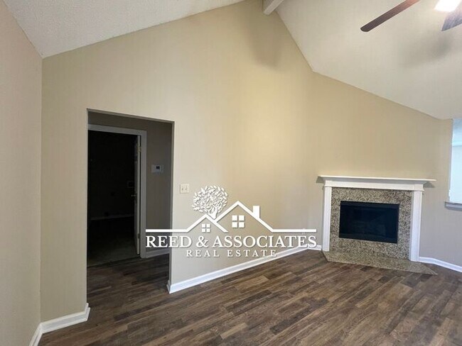 Building Photo - Cordova Home with GRANITE Counter Tops & Located on Corner Lot!