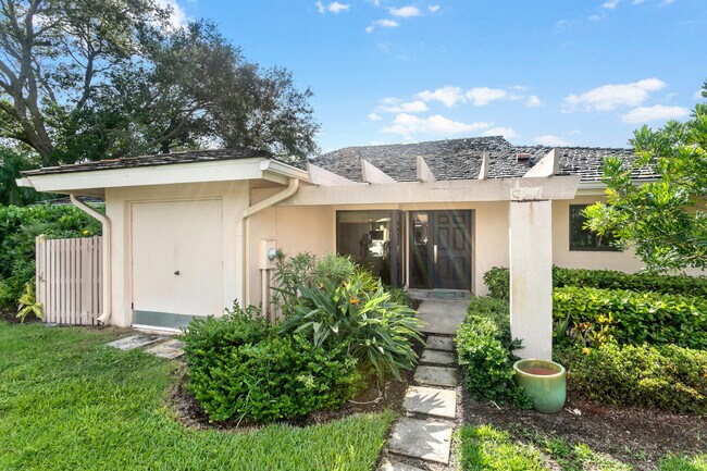 Building Photo - 3718 Freshwater Dr