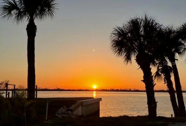 Foto del edificio - 870 S McCall Rd