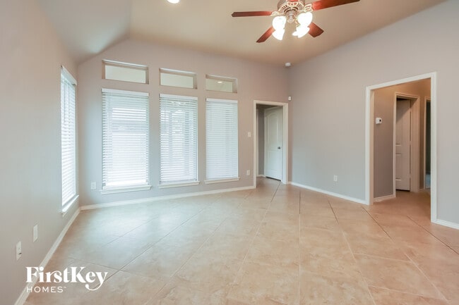 Foto del edificio - 4127 Ponderosa Hills Ln