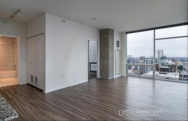 1 bedroom in Chicago IL 60610 - 1 bedroom in Chicago IL 60610 Apartment