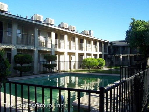 Building Photo - 1215 S Central St