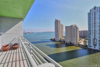 Building Photo - 325 S Biscayne Blvd