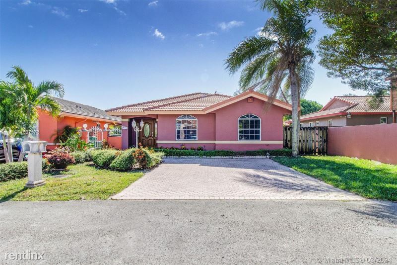 Primary Photo - 3 br, 2 bath House - 10410 SW 22nd St # 10410