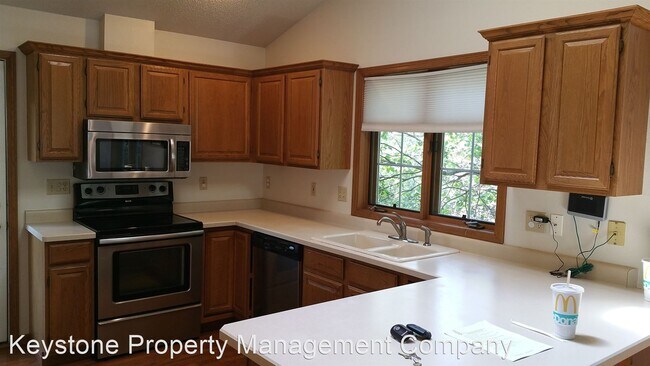 Foto del edificio - 3 br, 2 bath House - 1821 Jeffrey Street