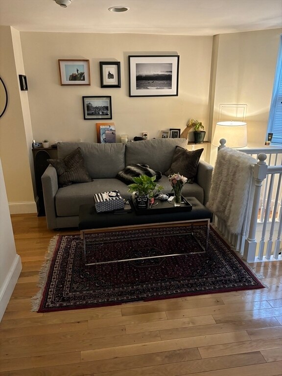 Foto del edificio - 160 Commonwealth Ave