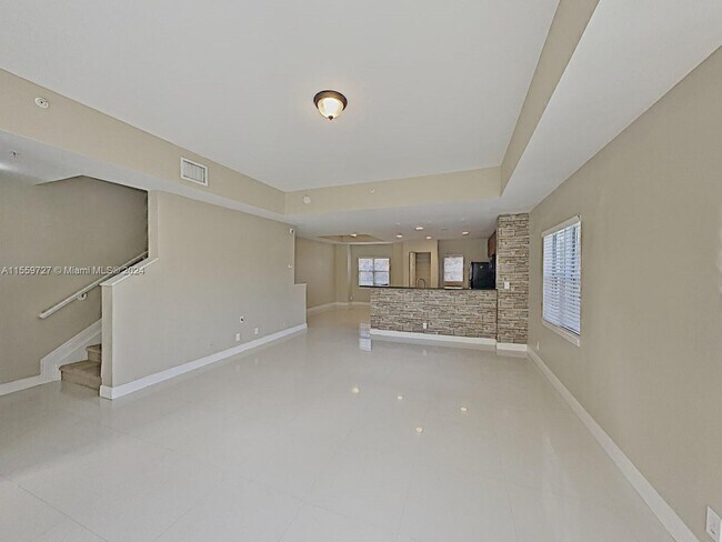 Foto del edificio - 610 SW 1st Dr