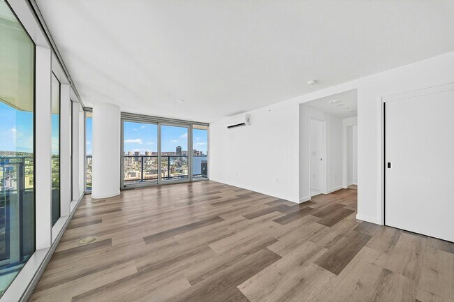 Foto del edificio - 1500 Rycroft St