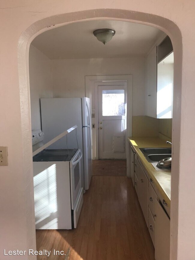 Building Photo - 1 br, 1 bath House - 1131 California Ave.