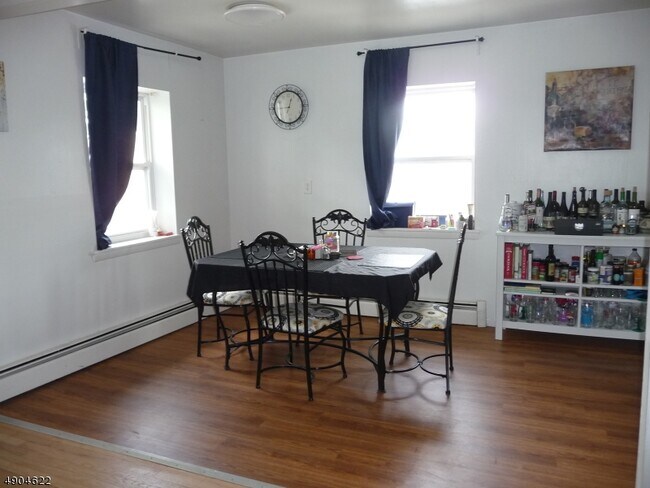 Foto del edificio - 729 Washington Ave