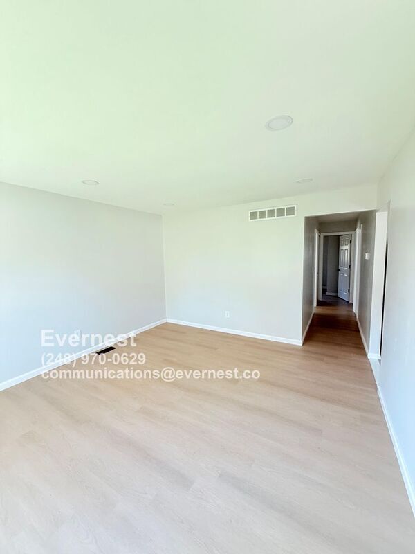Building Photo - 20931 Vermander Ave