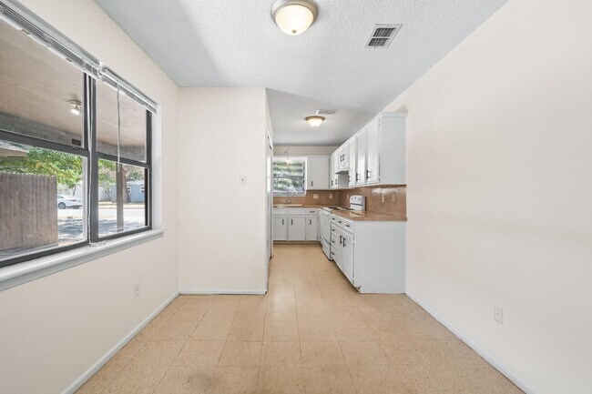 Foto del edificio - 1610 28th St
