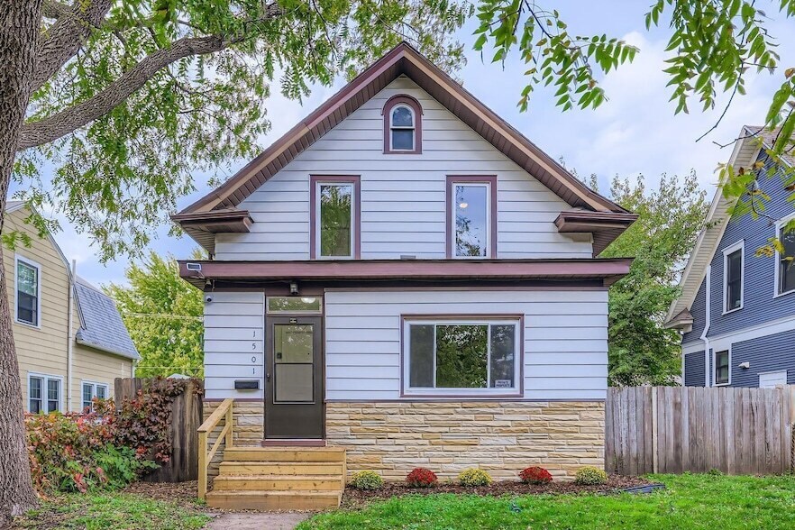 Foto principal - 1501 Sherburne Ave