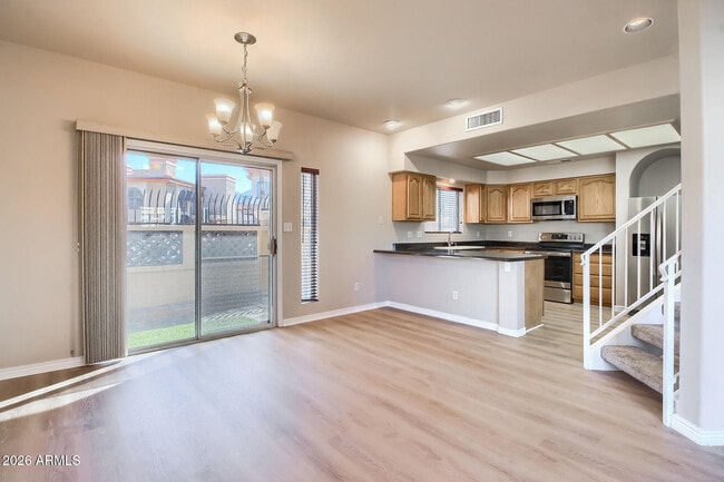 Foto del edificio - 10258 N 12th Pl