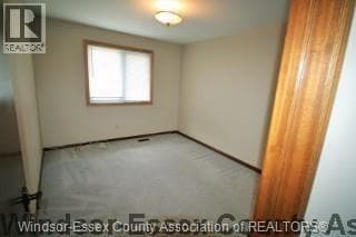 Building Photo - 586 Dresden Pl