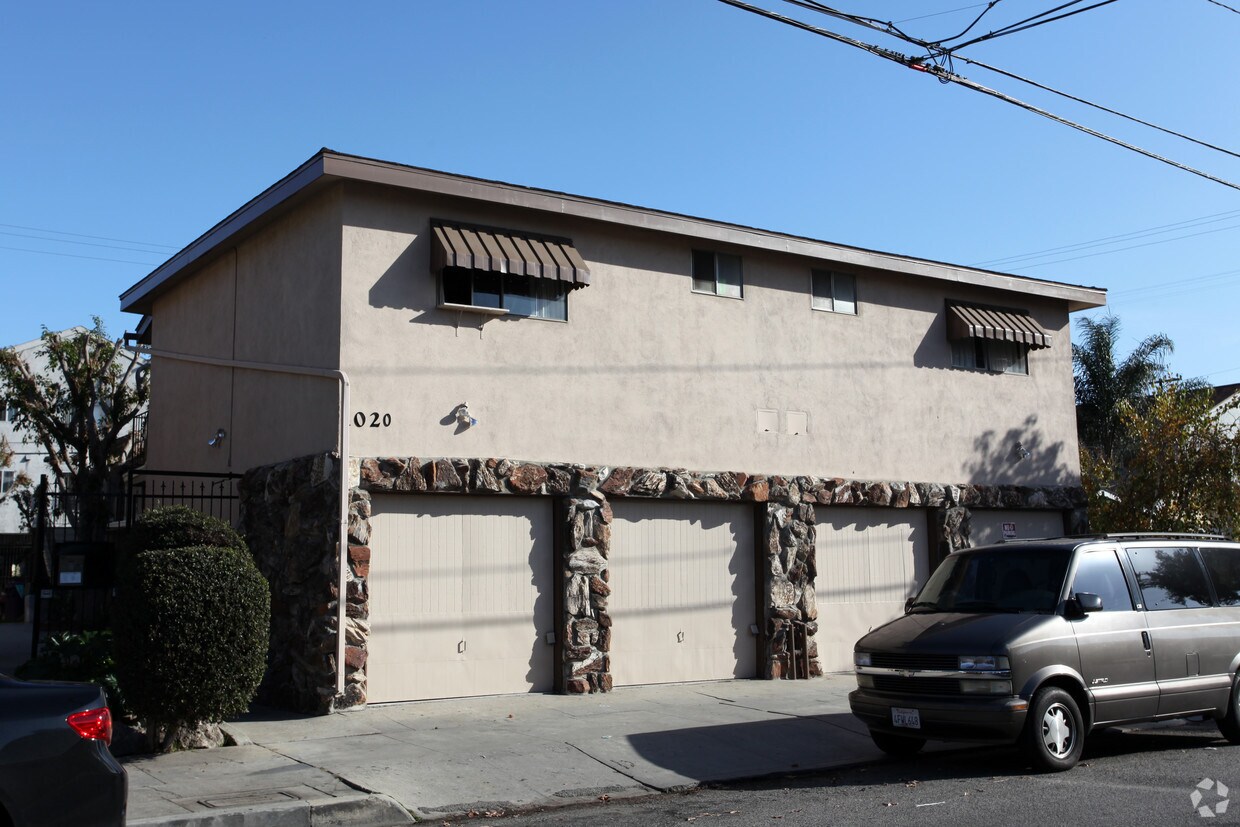 Foto del edificio - 1020 Temple Ave