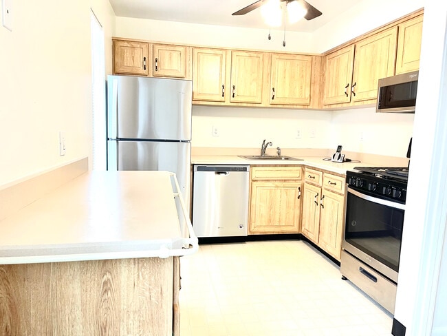Foto del edificio - 5860 Thunder Hill Rd