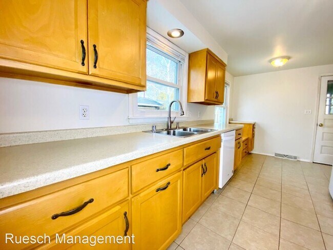 Foto del edificio - 2 br, 1 bath House - 1128 Oregon St