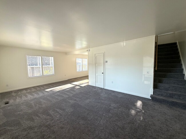 Foto del edificio - 1307 Perkins Ave