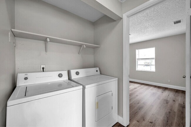 Foto del edificio - 7009 S Mascotte St