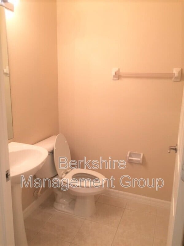 Foto del edificio - 4930 Cactus Needle Ln