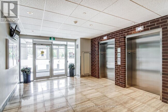 Building Photo - 7768-7768 Kennedy Rd