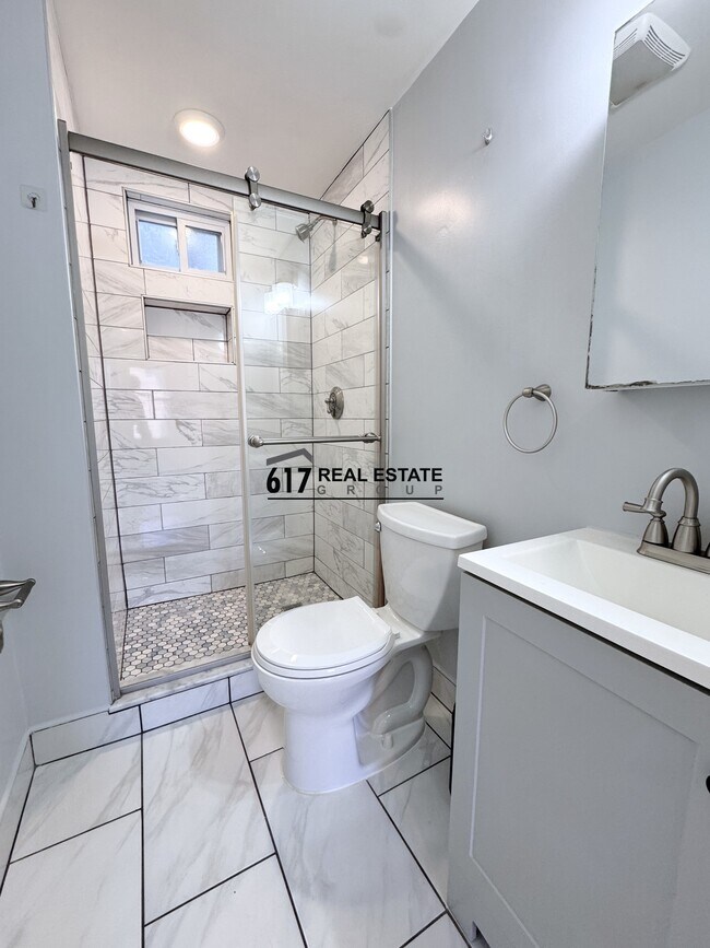 Foto del edificio - 235 E Eagle St