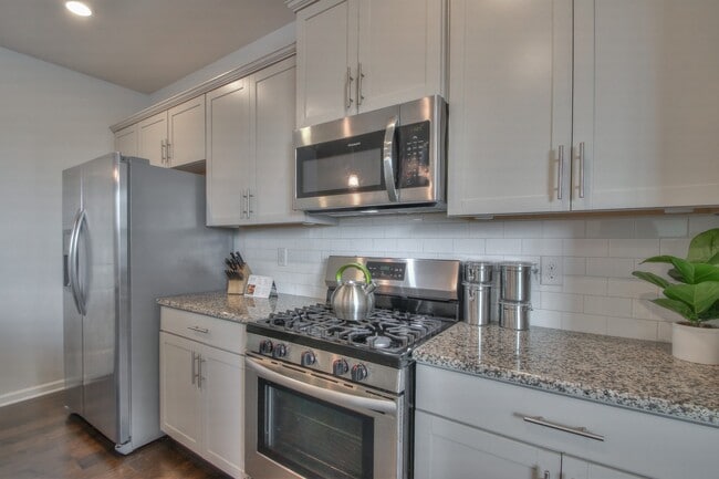 Building Photo - 4116 Grapevine Loop