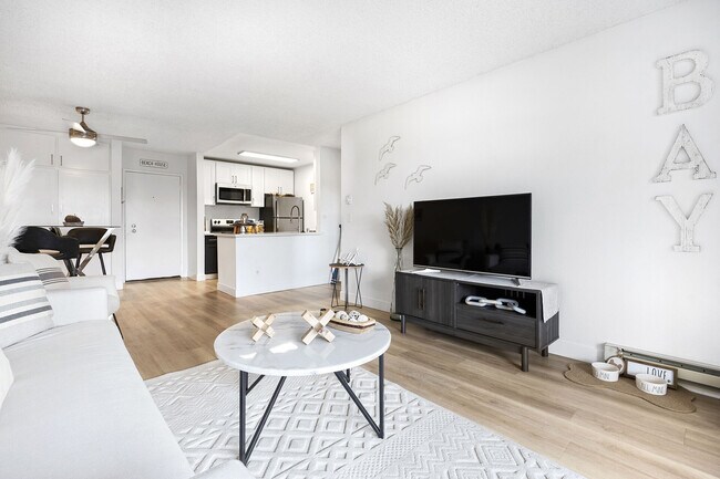 Bay Pointe Apartments photo'