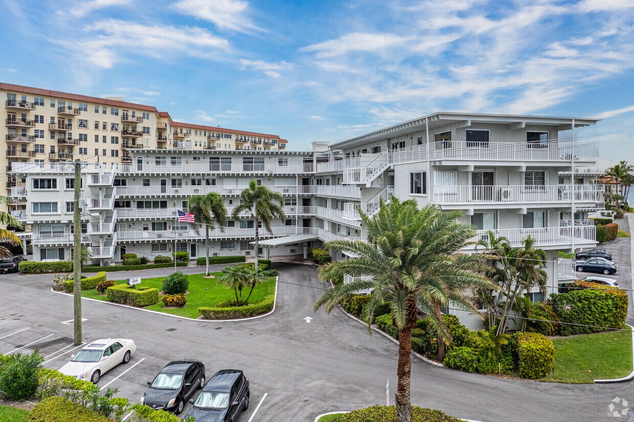 Primary - South Palm Residence