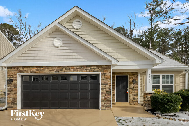 Building Photo - 2929 Cherrybark Dr