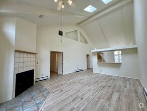 Building Photo - 2 W Ridge Ct