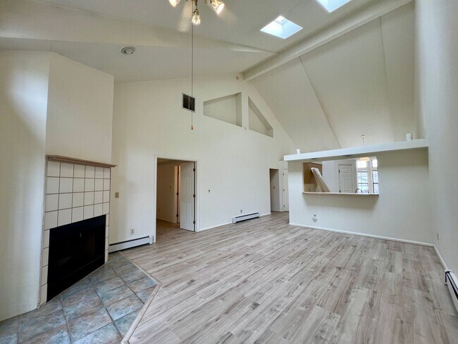 Foto del edificio - Town for Rent in Battlement Mesa
