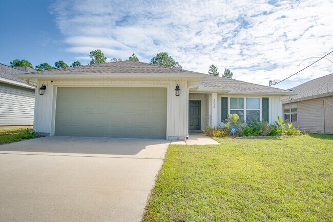 Foto del edificio - Spacious 4-Bedroom Home in Milton Near I-10 and Top-Rated Schools