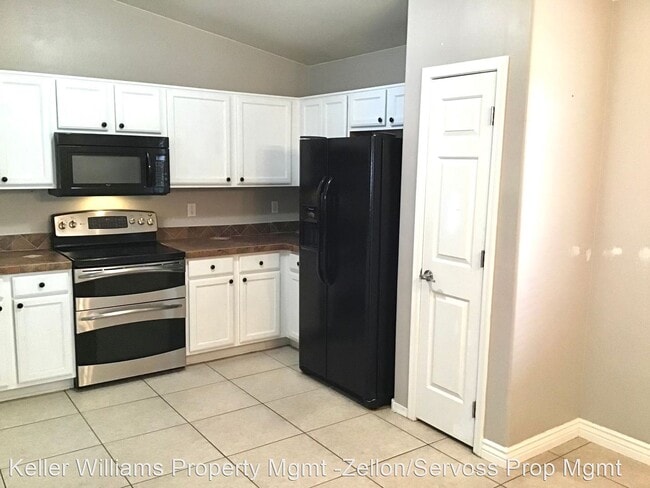 Building Photo - 4 br, 2 bath House - 11134 W Willow Field ...