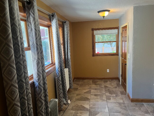 Foto del edificio - 1543 Bush St