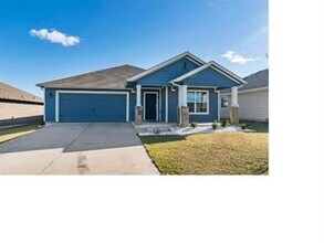 Building Photo - 123 Navidad River Dr