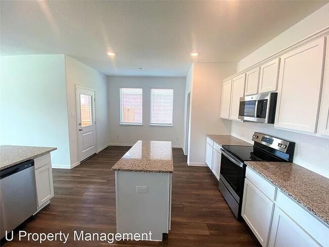 Building Photo - Beautiful 4-Bedroom Home with Open Floor Plan & Covered Patio