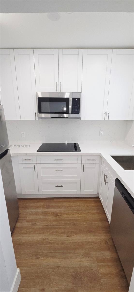 Foto del edificio - 2355 SW 27th St