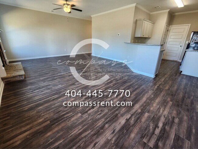 Foto del edificio - 103 Squarewood Ln NW