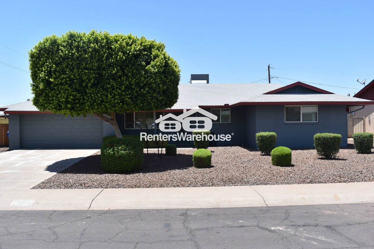 Primary Photo - 7702 N 38th Ave