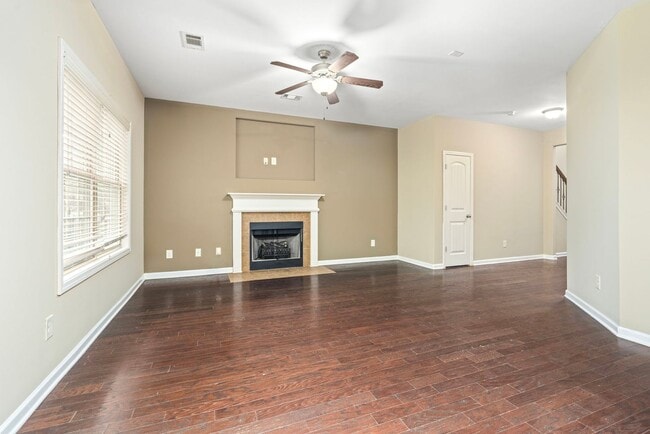 Building Photo - 2705 Bechet Ln