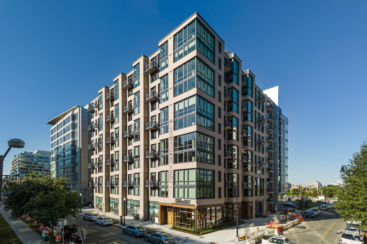 Foto principal - Coda on Half | Luxury Navy Yard / SE DC Ap...