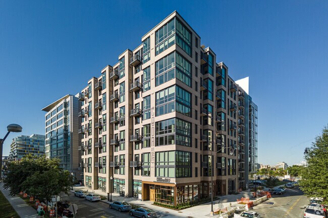 Foto del edificio - Coda on Half | Luxury Navy Yard / SE DC Ap...