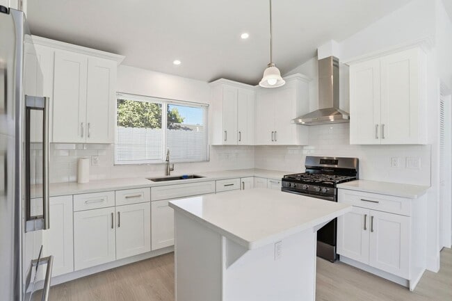 Foto del edificio - Just Built Two Bedroom Property!