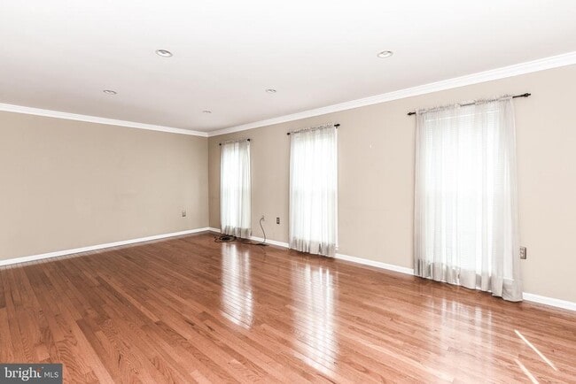 Building Photo - 3801 Grand Jct Ct