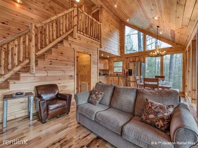 Foto principal - 440 Patterson Ln