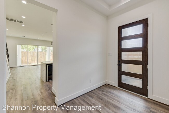 Building Photo - 3 br, 3.5 bath House - 3510 Hadley Street