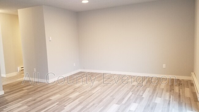 Foto del edificio - 2314 26th Ave SE